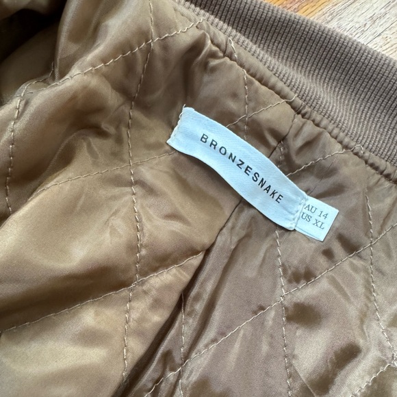 Women's Brown Suede Bomber Jacket- BRONZESNAKE - Picture 5 of 8